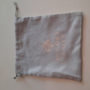 Kendra Scott large jewelry dustbag